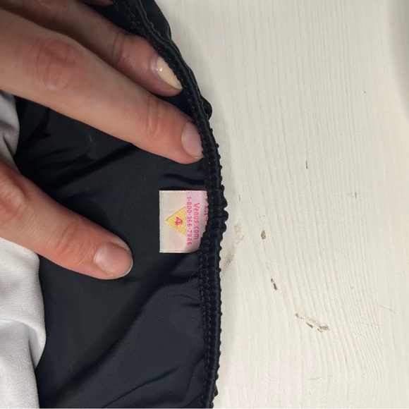 Venus Swim Suit Set - Picture 3 of 3